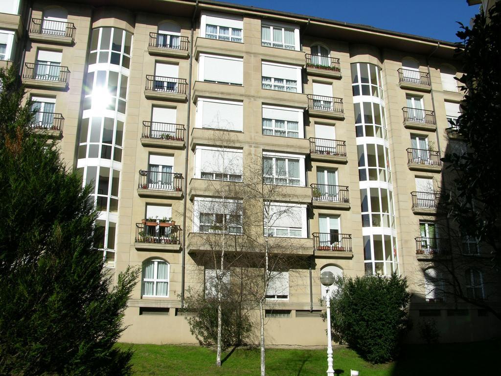 Emyrent I Ondarreta San Sebastián Exterior photo